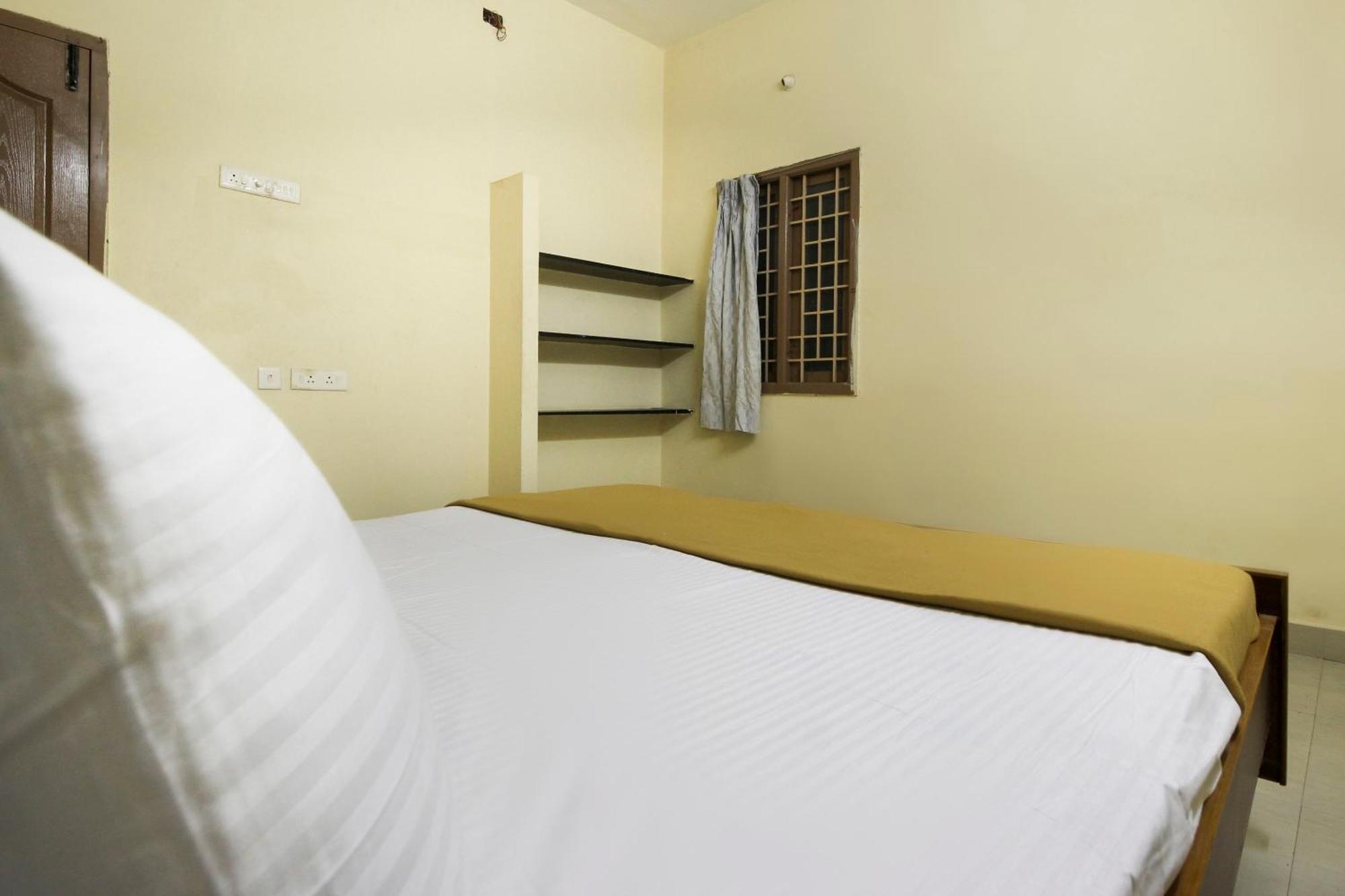 Spot On Jayalakshmi Residency Non Ac Hotel Kovilpatti Exterior foto